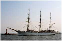 Vollschiff Dar Mlodziezy